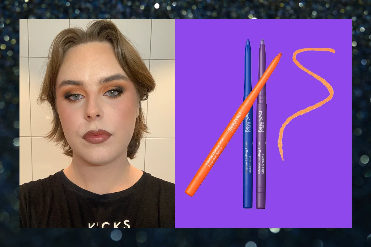 En person med en KICKS-tröja bredvid tre eyeliners på en lila bakgrund.