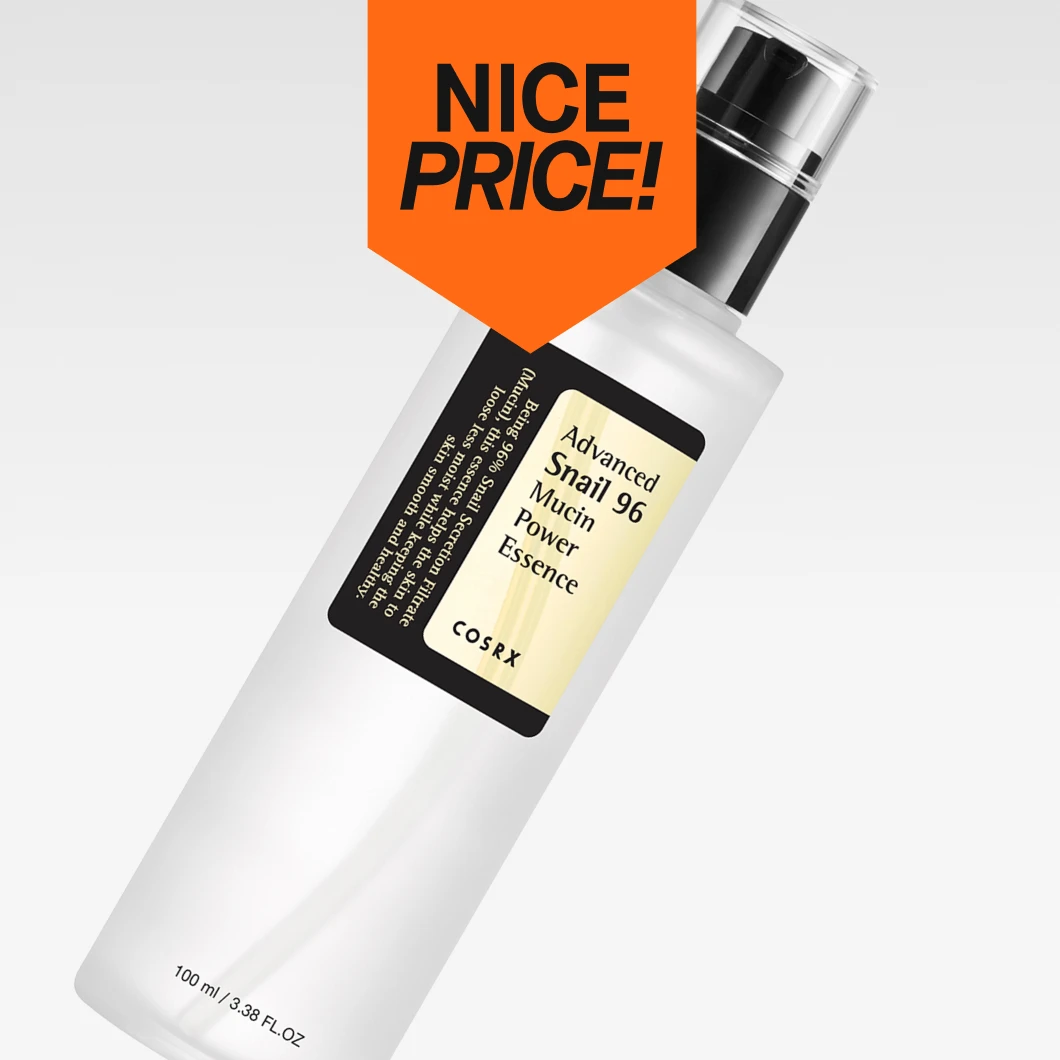 COSRX Advanced Snail 96 Mucin Power Essence -kasvoesanssi pullossa, oranssi Nice Price -merkintä yläpuolella.