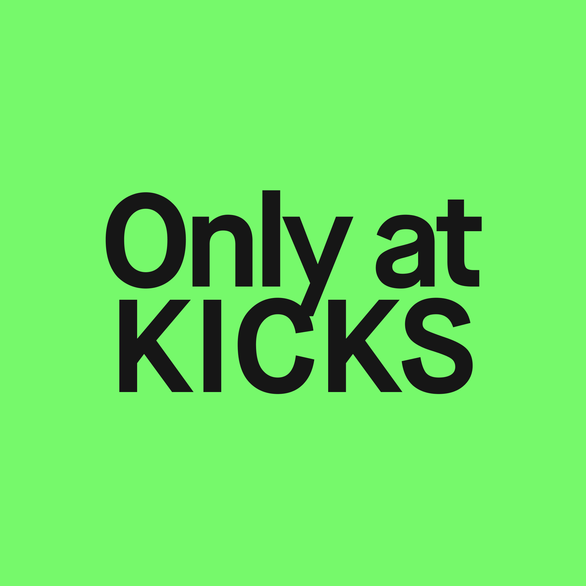 Only at KICKS mot en grønn bakgrunn.