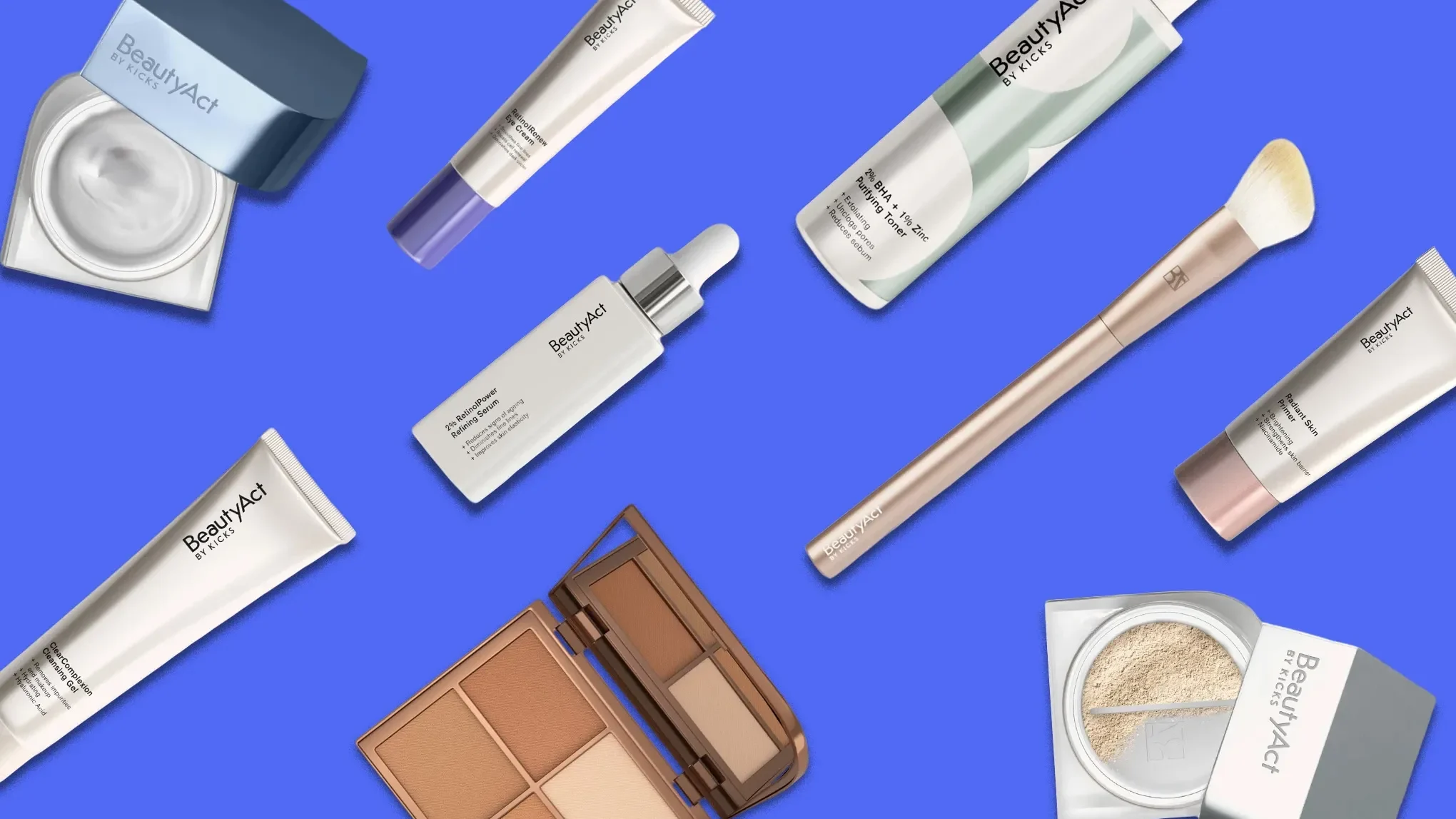 Kokoelma BeautyAct by Kicks -kauneustuotteita, mukaan lukien voiteet, seerumit, kasvovesi, meikkisivellin ja paletti, sinistä taustaa vasten.