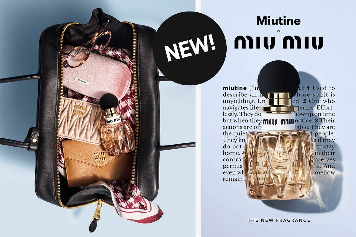 Till vänster en väska med Miu Miu-accessoarer och Miutine-parfym. Till höger en Miutine-flaska på en boksida. Svart sticker med texten "NEW!".