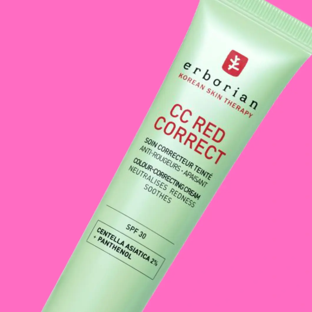 Erborian CC Red Correct -värinkorjausvoide punoitukselle, SPF 30 Centella Asiatica 2% + pantenoli.