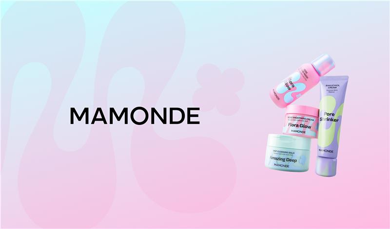 Mamonde-ihonhoitotuotteita pastellinvärisellä taustalla, mukana voiteita ja seerumi.