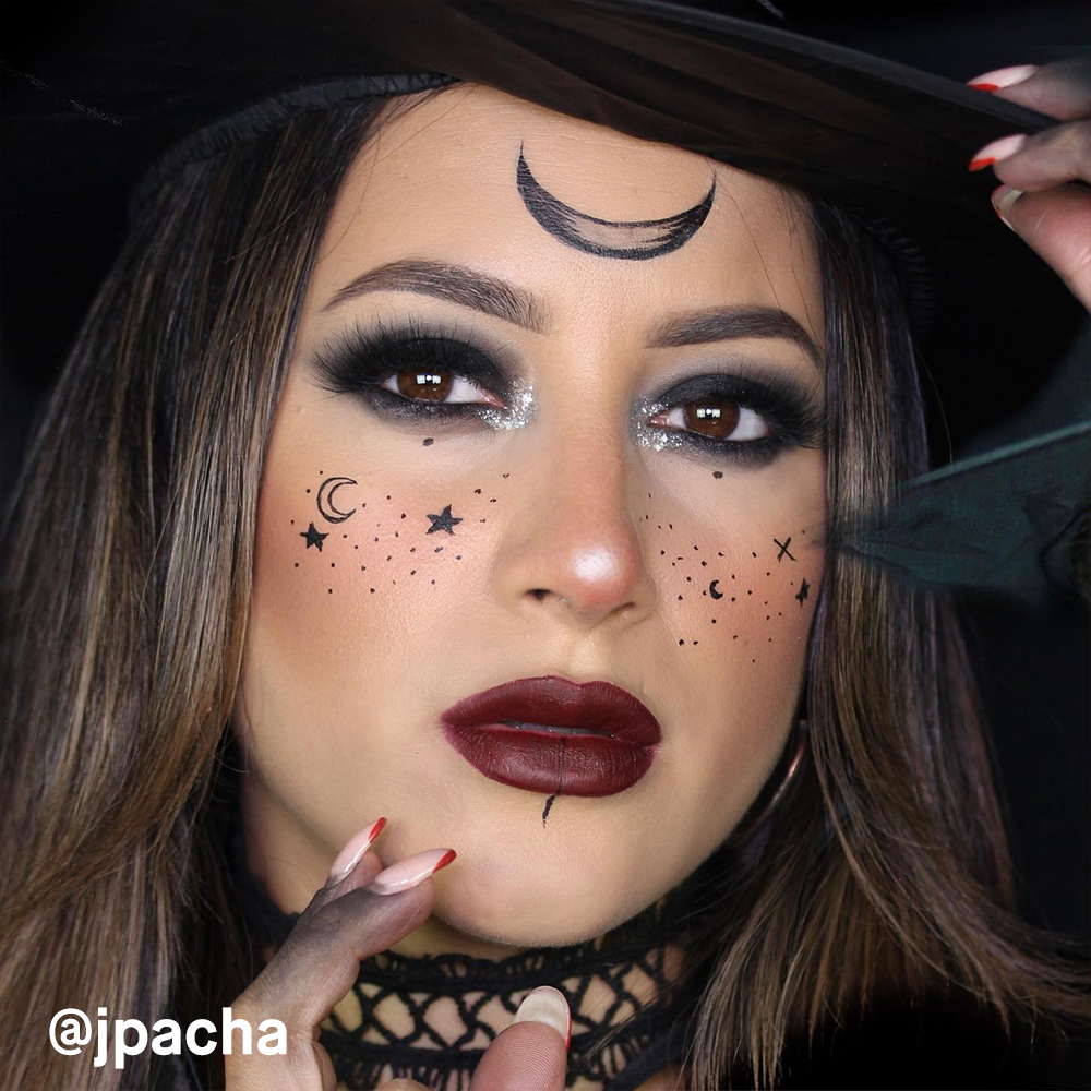 @jpacha inspiroivaa Halloween-meikkiä tähtien ja kuiden kanssa.