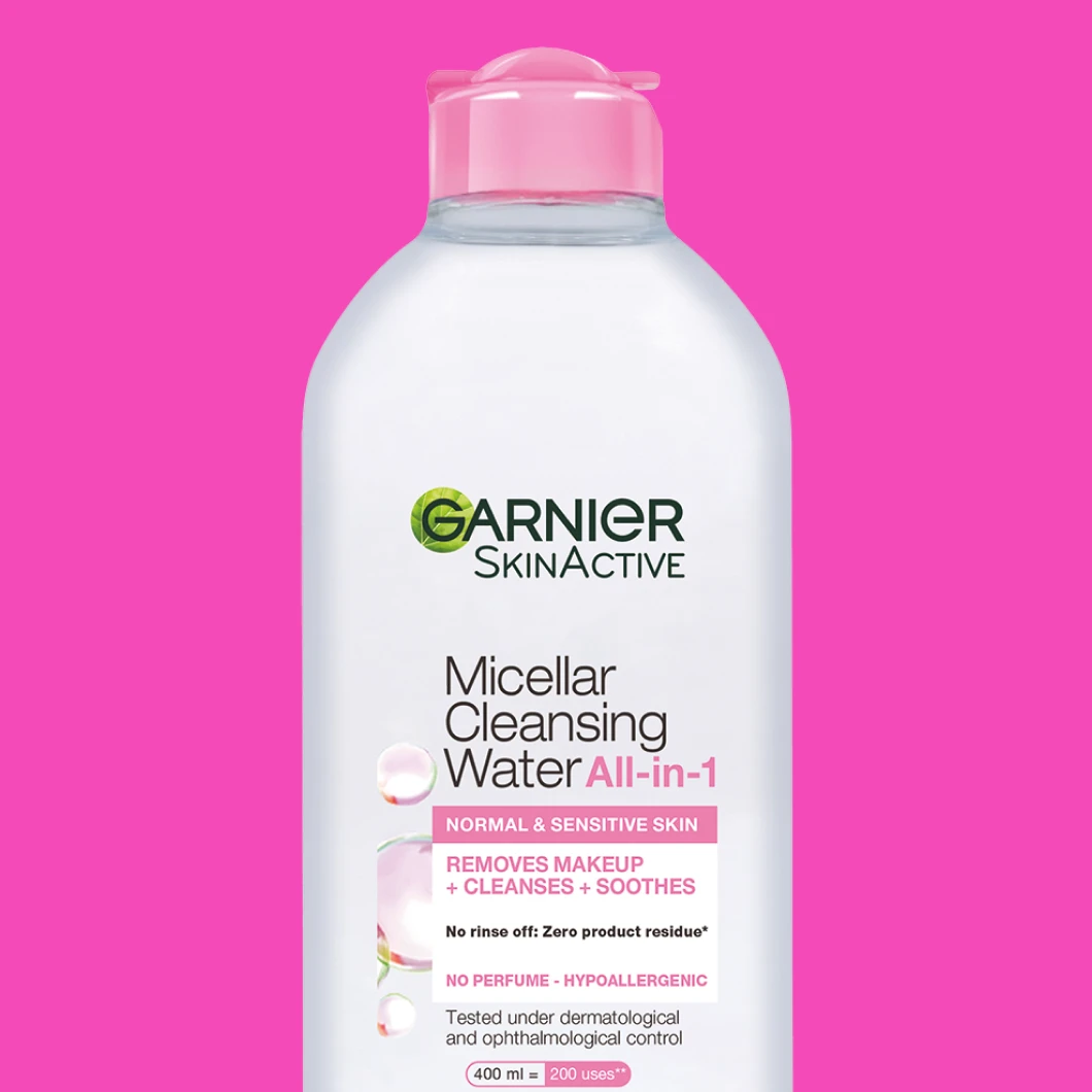 Club Deal Product with hot pink background