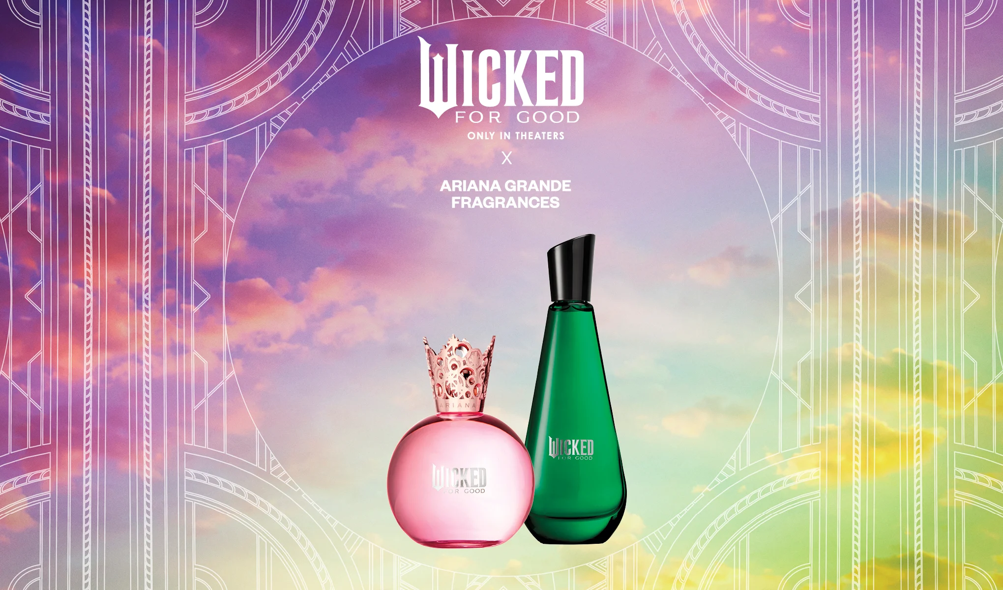 To parfymeflasker fra Ariana Grande Fragrances, en rosa og en grønn, med "Wicked For Good" logoen mot en fargerik bakgrunn.