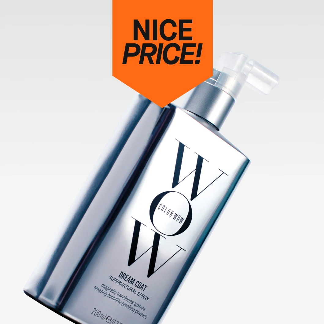 Color Wow Dream Coat Supernatural Spray -hiussuihke pullossa, oranssi Nice Price -merkintä yläpuolella.