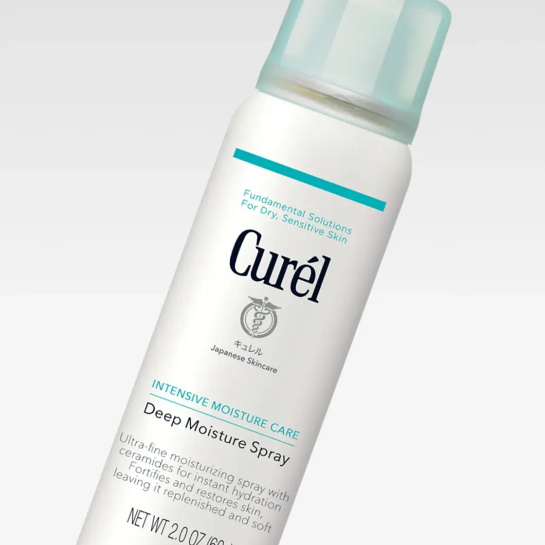 Curél Japanese Skincare Intensive Moisture Care Deep Moisture Spray for tørr og sensitiv hud. Ultra-fine moisturizing spray with ceramides for instant hydration, fortifies and restores skin, leaving it replenished and soft, Net Wt. 2.0 oz / 60 g.