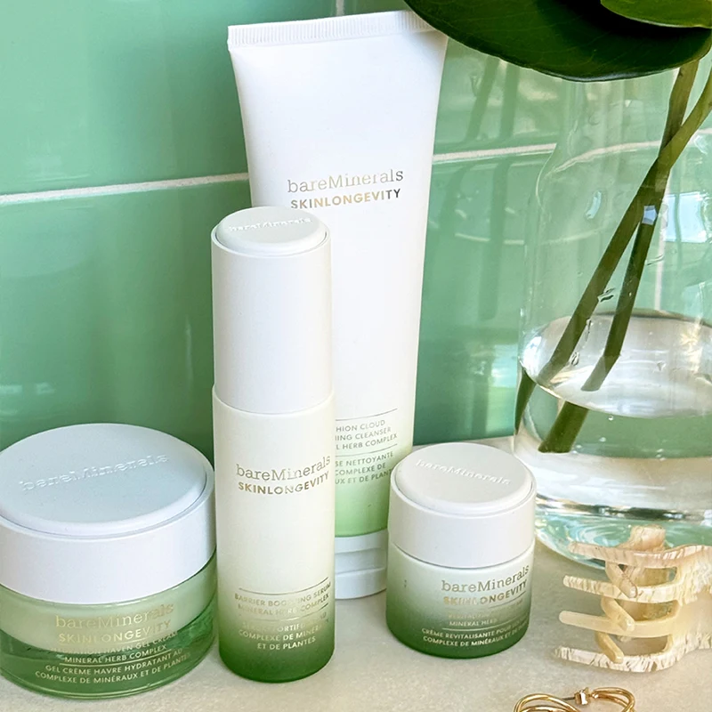 bareMinerals SKINLONGEVITY hudpleieserie: rensekrem, serum, fuktighetsgelkrem og revitaliserende krem.