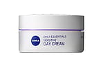 NIVEA Essentials Day Cream Sensitive 50 ml