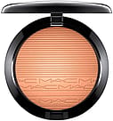 MAC Extra Dimension Skinfinish Glow with it