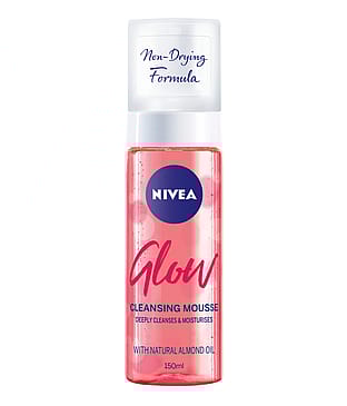 NIVEA Glow Cleansing Mousse 150 ml