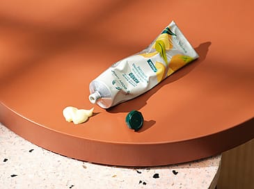 THE BODY SHOP BODYSH Coconut Hand Balm 30 ml