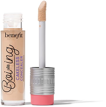 Benefit Cosmetics Boi-ing Cakeless 4.25 Carry On - Light-Medium Cool