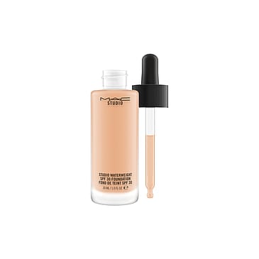 MAC Studio Waterweight Foundation NC35