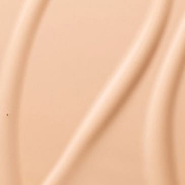 MAC Studio Waterweight Foundation NC20