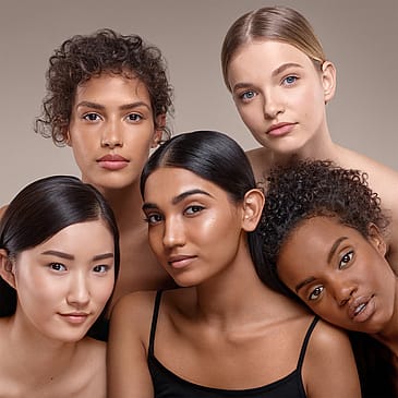 Bobbi Brown Skin Long-Wear Weightless Foundation SPF 15 33 Cool Espresso