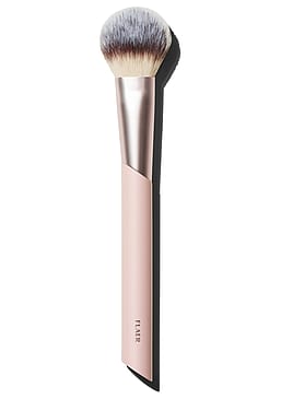 FLAER 211 Sculpted Bronzer Brush 211 Sculpted Bronzer Brush