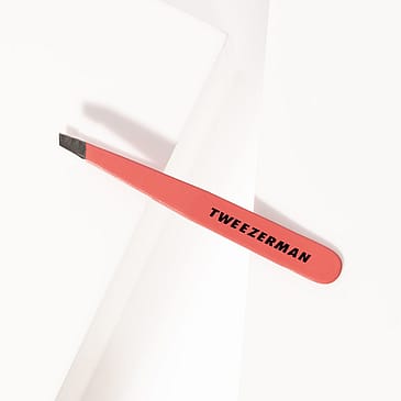 Tweezerman Mini Slant Tweezer Geranium
