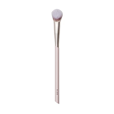 FLAER 212 Angled Concealer Brush 212 Angled Concealer Brush