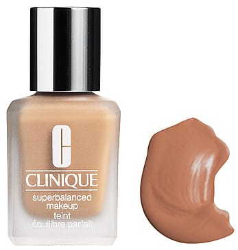 Clinique Superbalanced Makeup CN 70 Vanilla