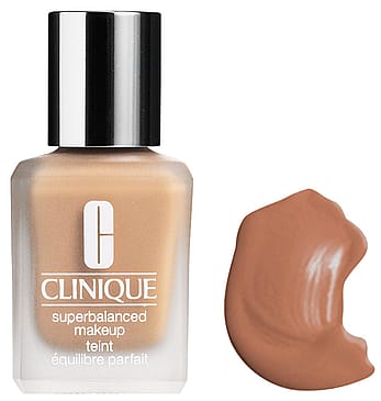 Clinique Superbalanced Makeup CN 90 Sand