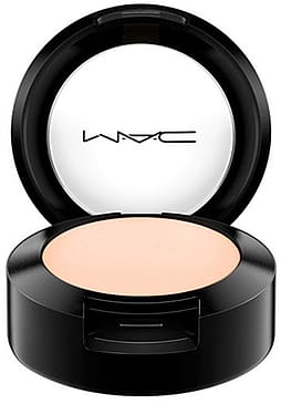 MAC Studio Finish SPF35 Concealer NW15