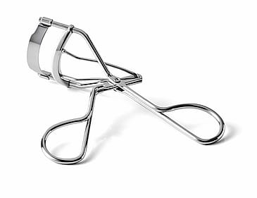 M.COSMETICS Basic Eyelash Curler med Refill