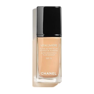CHANEL Radiant, Moisture-Rich Fluid Foundation 5 Foundation 70 Beig