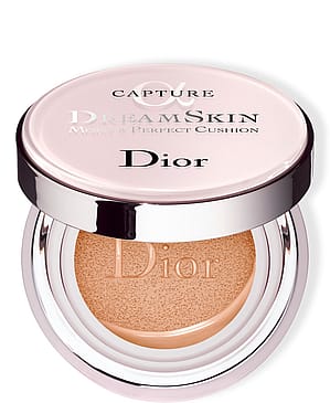 DIOR Capture Dreamskin Moist & Perfect Cushion 10