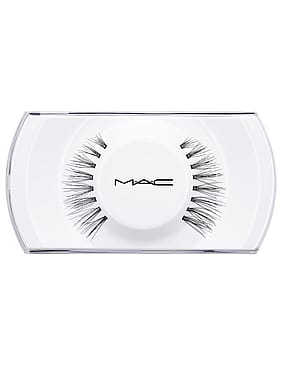 MAC 81 Charmer Lash