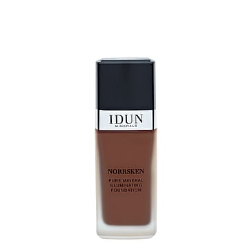 IDUN Minerals Liquid Mineral Foundation Norrsken Hilda