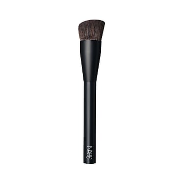 NARS #17 Cream Cheek Brush Nars #17 Cream Cheek Brush