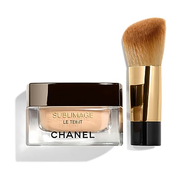 CHANEL ULTIMATE RADIANCE -GENERATING CREAM FOUNDATION 20 Beige