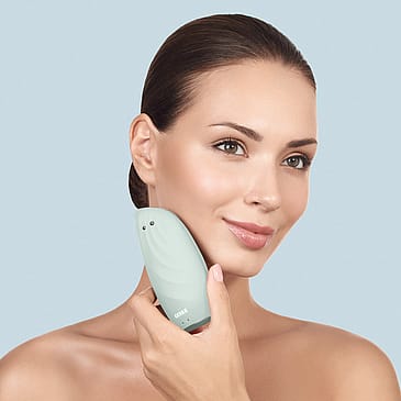 GESKE Sonic Thermo Facial Brush & Face-Lifter 8 in 1 Green