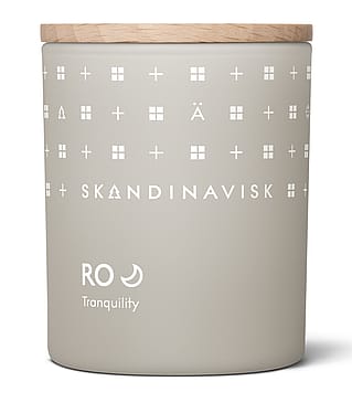 SKANDINAVISK RO Duftlys med Låg 65 g