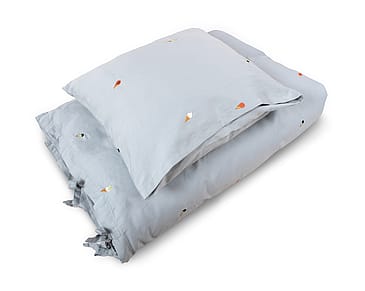 Filibabba Junior Sengetøj Broderet Pearl Blue 100 x 140 cm