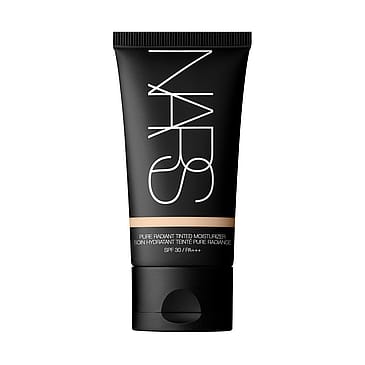 NARS Pure Radiant Tinted Moisturizer Finland