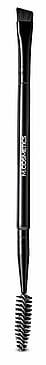 M.COSMETICS Basic Eyeshadow & Eyebrow Brush No. 24