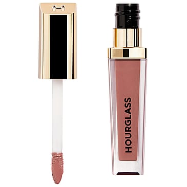 Hourglass Velvet Story Lip Cream Touch