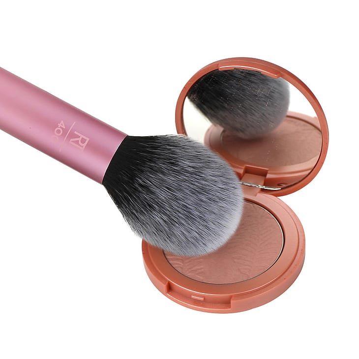 Køb Real Techniques Blush Brush Matas