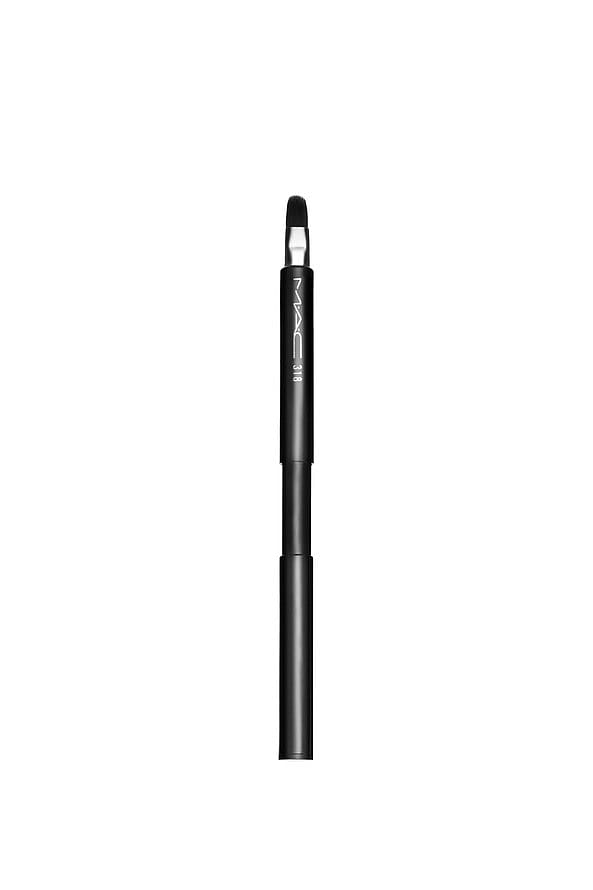 MAC Retractable Lip Brush 318