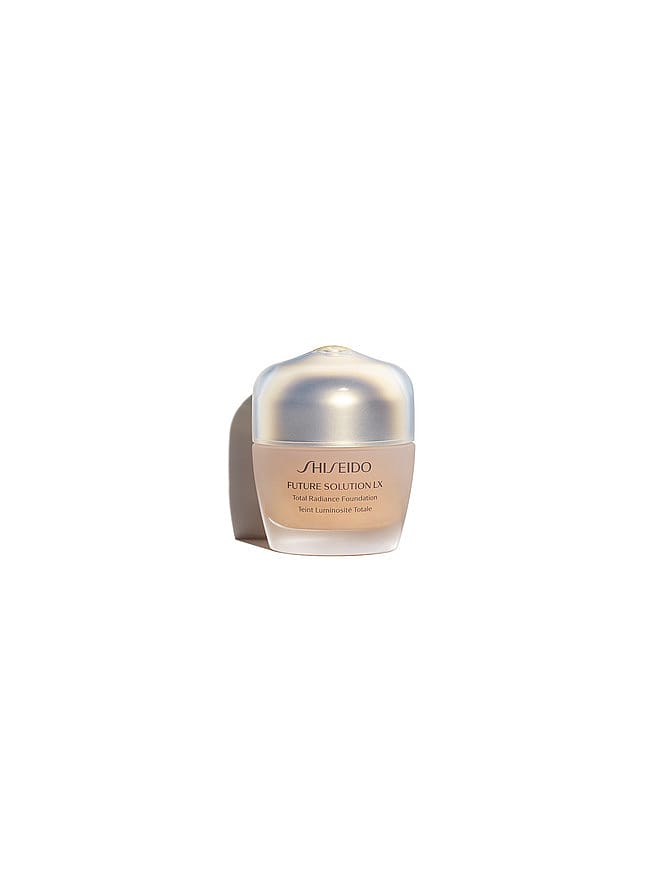 Shiseido Future Solution LX Total Radiance Foundation N4