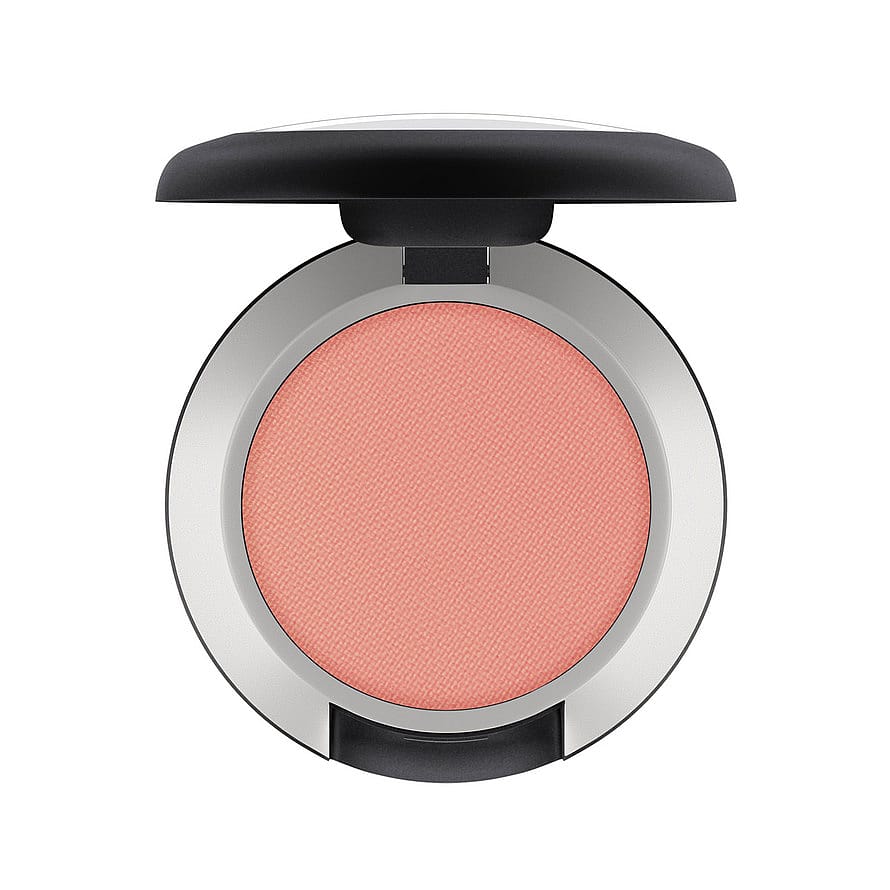 MAC Powder Kiss Single Eyeshadow Strike A Pose