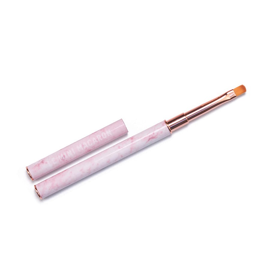 Le mini macaron Le Round Perfecting/Clean-up Brush