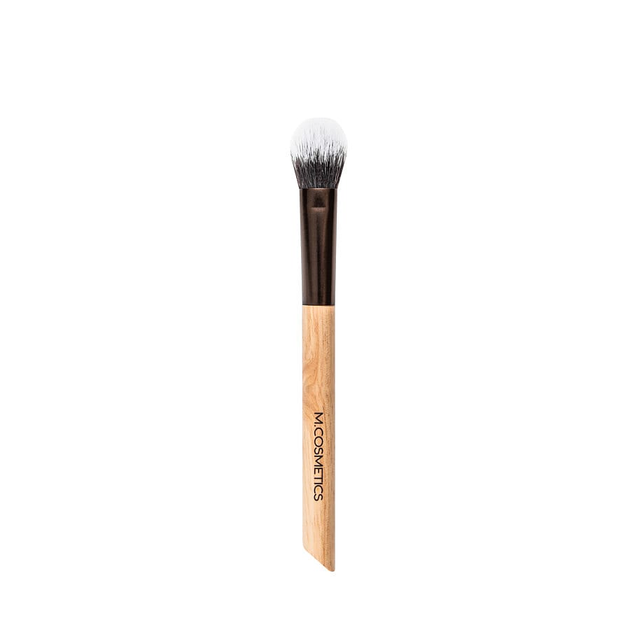 M.COSMETICS Professional Highlighting Brush