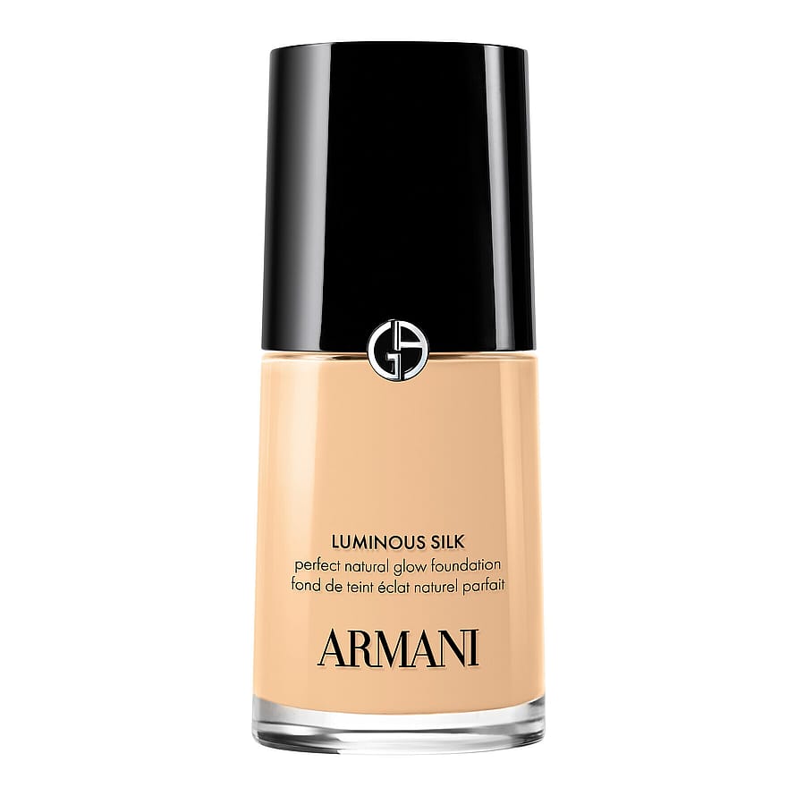 Armani Luminous Silk Foundation 4