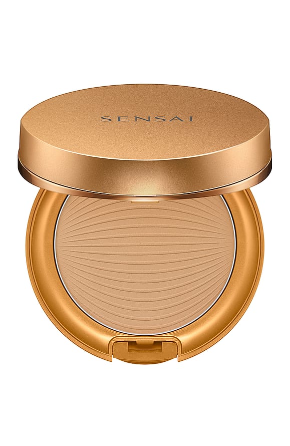 Sensai Silky Bronze Natural Veil Compact Powder 2