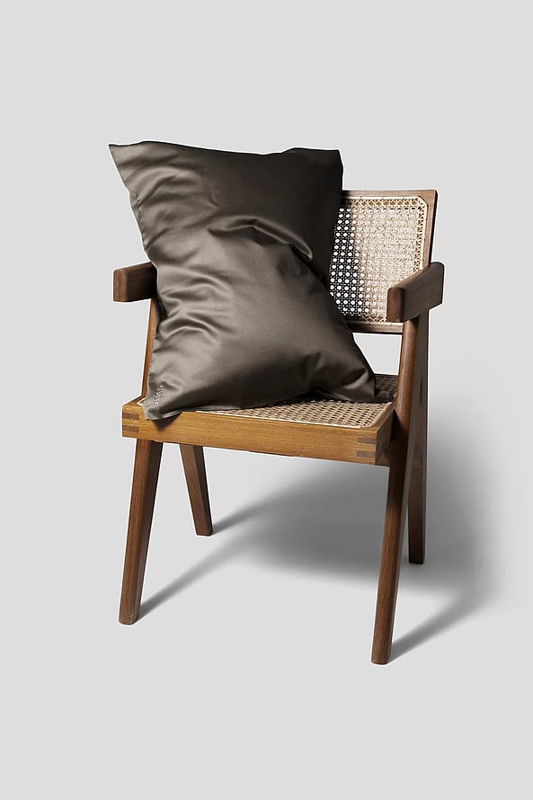 Abate Pudebetræk Taupe 60 x 63 cm