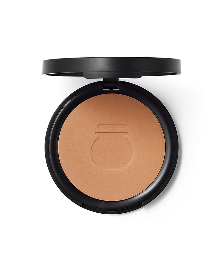 Nilens Jord Mineral Foundation Compact 595 Praline